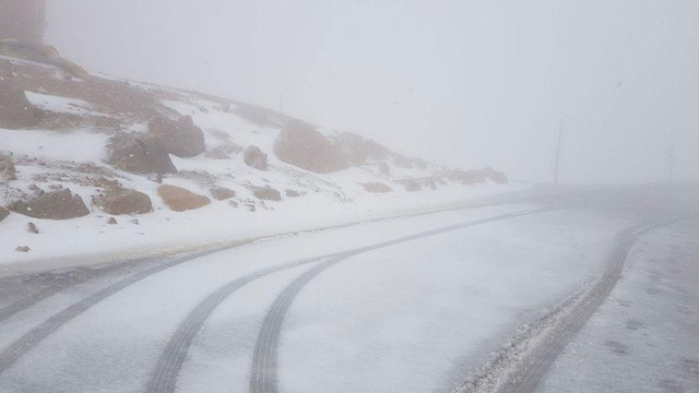 Снег в Песах на Хермоне. Фото: пресс-служба Хермона (Mount Hermon ski resort)