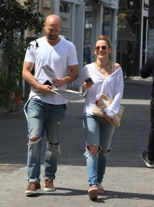 חמוד שהתחלתם להתלבש גם אותו דבר (צילום: מוטי לבטון)