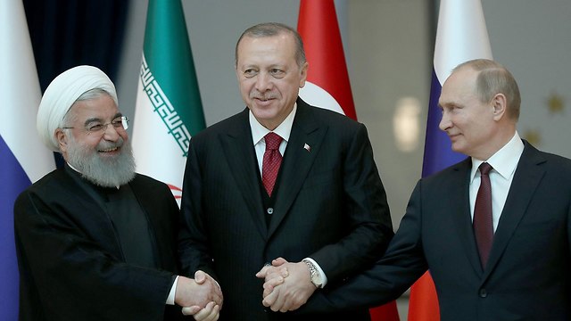 Хасан Рухани, Реджеп Тайип Эрдоган и Владимир Путин в Анкаре. Фото: EPA