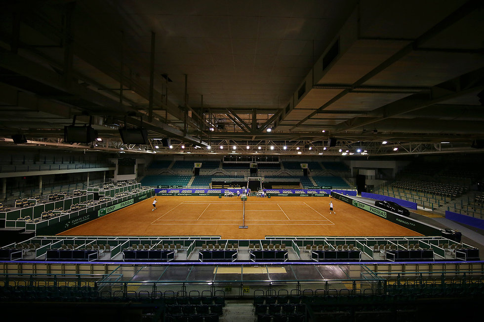 מגרש טניס גביע דייויס צ'כיה (צילום: Pavel Lebeda/Ceska sportovni)