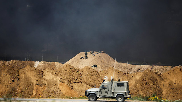 IDF forces at the border (Photo: Reuters)
