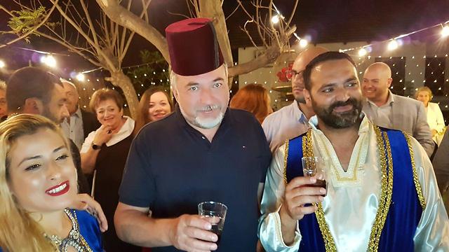 Defense Minister Lieberman at a Mimouna celebration in Ashdod (Photo: Roee Idan)