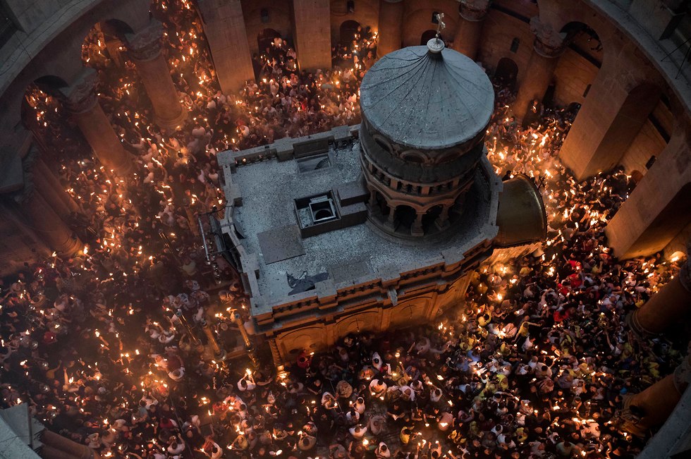 Orthodox Christians hold 'Holy Fire' ceremony in Jerusalem