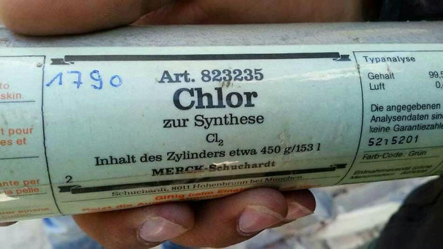 Chlorine canisters in Douma