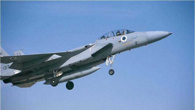 מטוס בז F15 אווירובוטי מטס יום העצמאות  (קרדיט: דובר צה