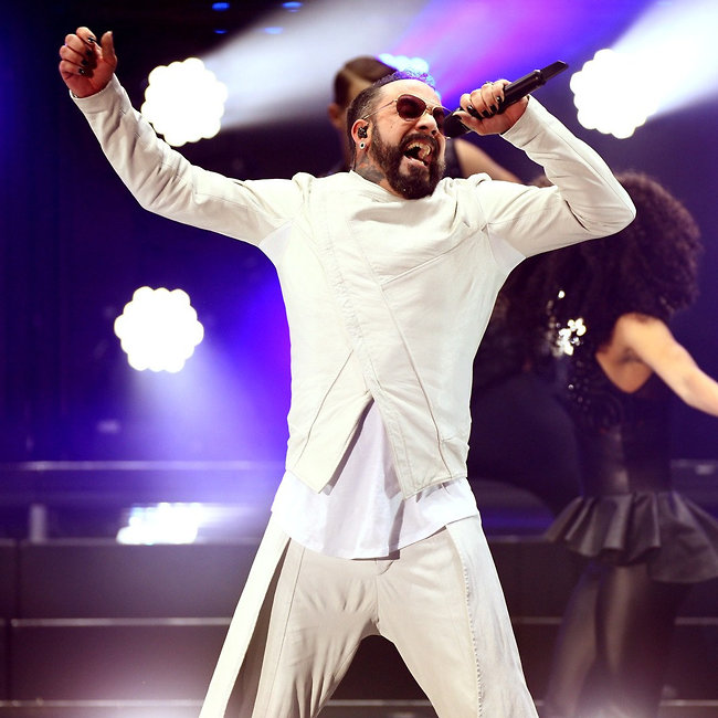 אשפוז זה שם המשחק. איי.ג'יי מקלין (צילום: Gettyimages) אשפוז זה שם המשחק. איי.ג'יי מקלין (צילום: Gettyimages)