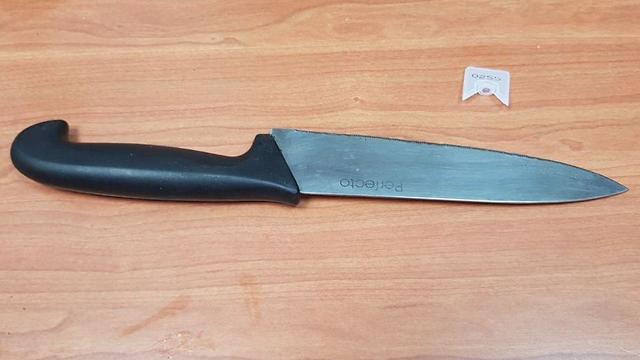 הסכינים בהן נעשה שימוש ברצח (צילום: דוברות משטרה)