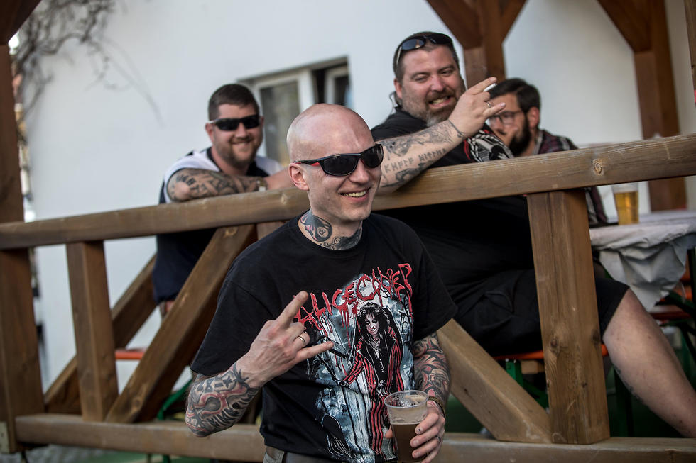 Neo-Nazis at the music festival in Ostritz (Photo: EPA)