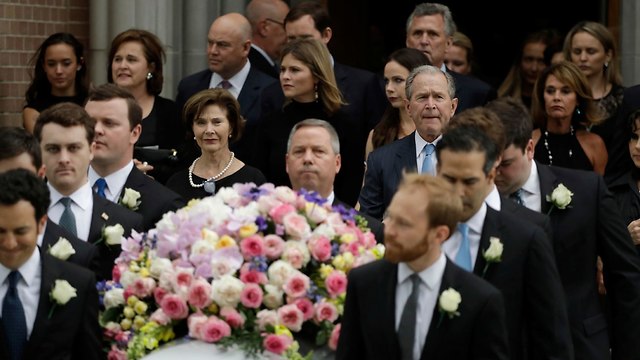 הלוויה ברברה בוש  (צילום: AP)