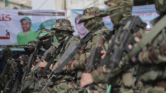 Боевики военного крыла ХАМАСа. Фото: EPA (Photo: EPA)