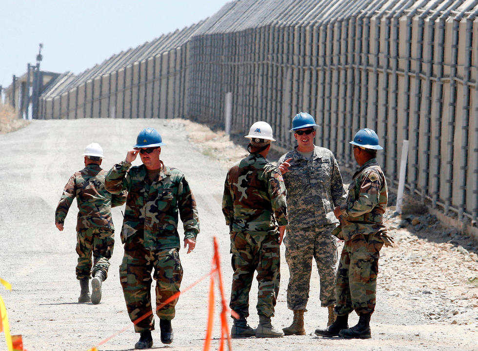 Солдаты на границе. Фото: АР