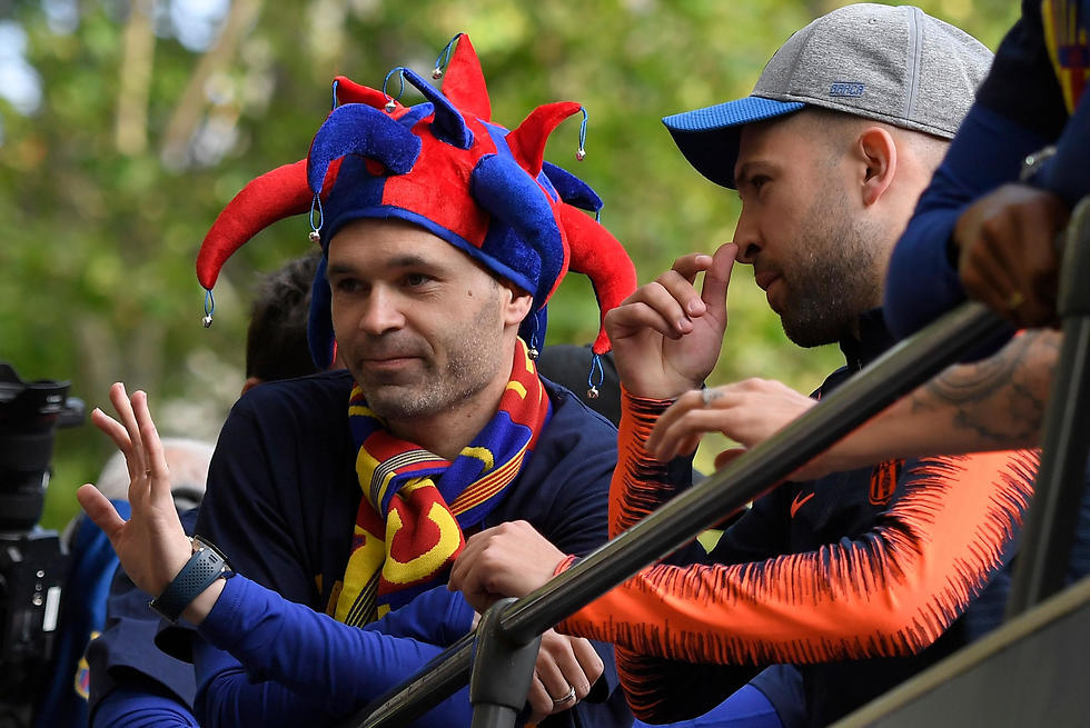 ברצלונה חגיגות אליפות (צילום: AFP)