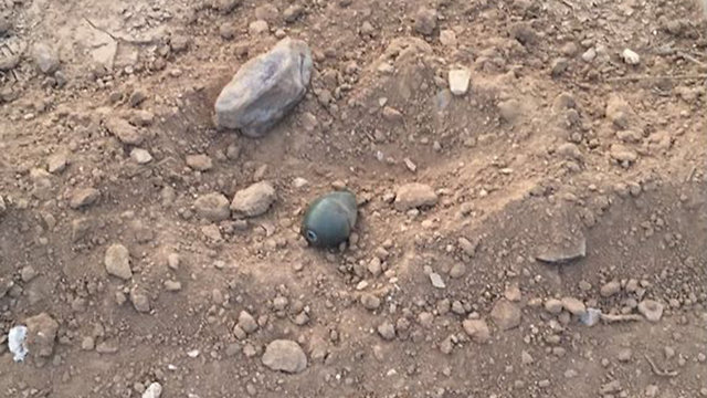 An undetonated grenade thrown at the Israeli soldiers (Photo: IDF Spokesperson's Unit)