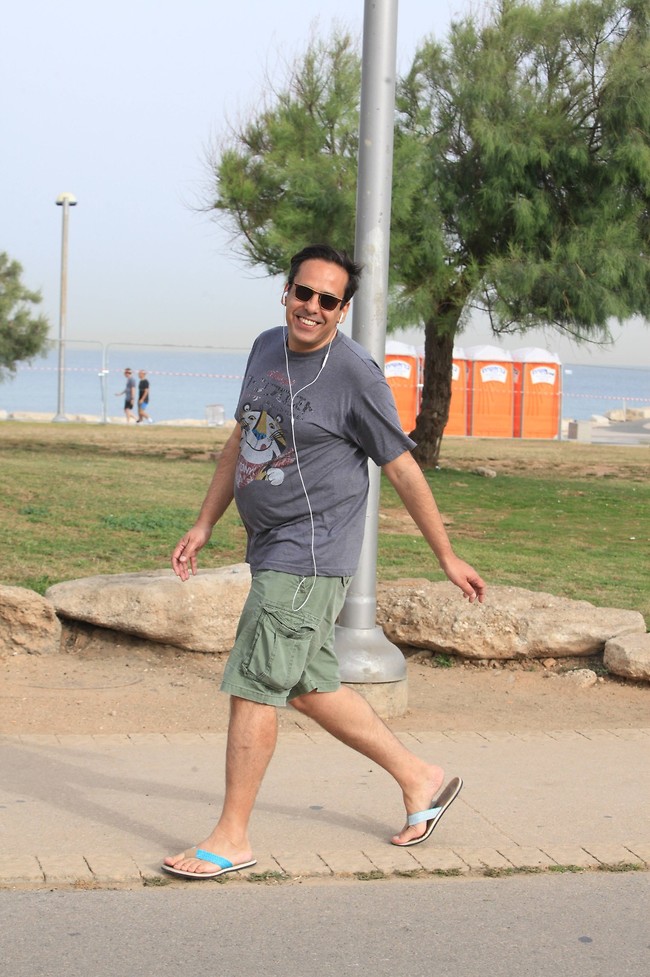 "יאללה, מה כ'פת לי!" (צילום: מוטי לבטון) "יאללה, מה כ'פת לי!" (צילום: מוטי לבטון)