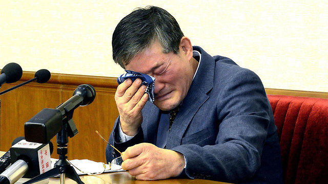 קים דונג צ'ול שבוי אמריקני צפון קוריאה שחררה טראמפ (צילום: AFP PHOTO/KCNA VIA KNS)