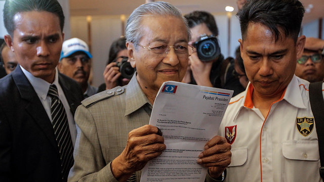 מהטיר מוחמד ראש ממשלת מלזיה הנבחר בן 92 (צילום: EPA)
