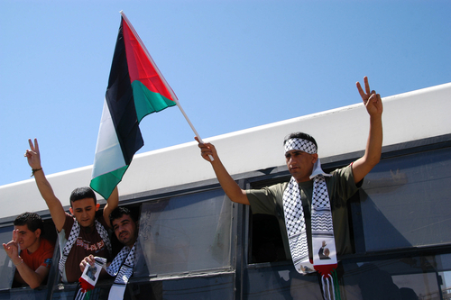 Освобожденные палестинские террористы: сколько из них перевербованы ШАБАКом? Фото: ChameleonEye shutterstock