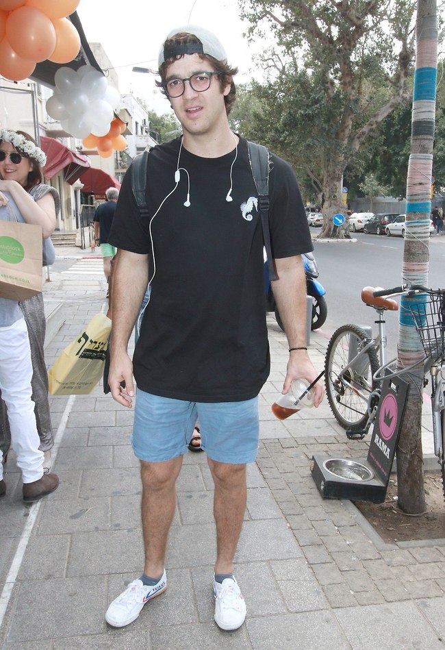 קופי של אבא. יותם קושניר (צילום: ענת מוסברג) קופי של אבא. יותם קושניר (צילום: ענת מוסברג)