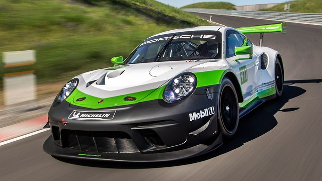 פורשה 911 GT3R ()