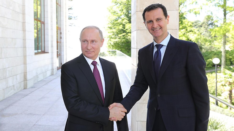 ולדימיר פוטין פגישה עם נשיא סוריה בשאר אסד ב סוצ'י רוסיה (צילום: רויטרס)
