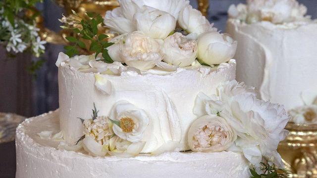 עוגת החתונה של מייגן מרקל והנסיך הארי (צילום: Gerry Images)