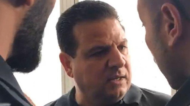 MK Odeh confronting the policeman