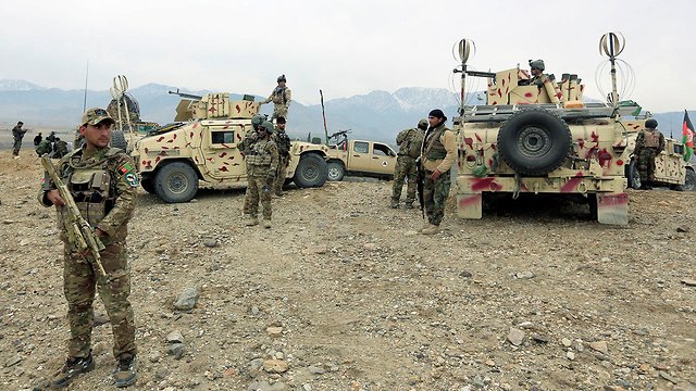 חיילים של צבא אפגניסטן במעוז דאעש מחוז ננגרהר  (צילום: רויטרס)