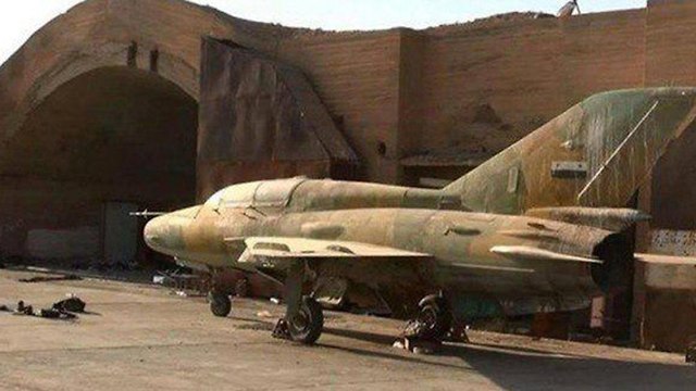 A Syrian jet at the Dabaa military airbase