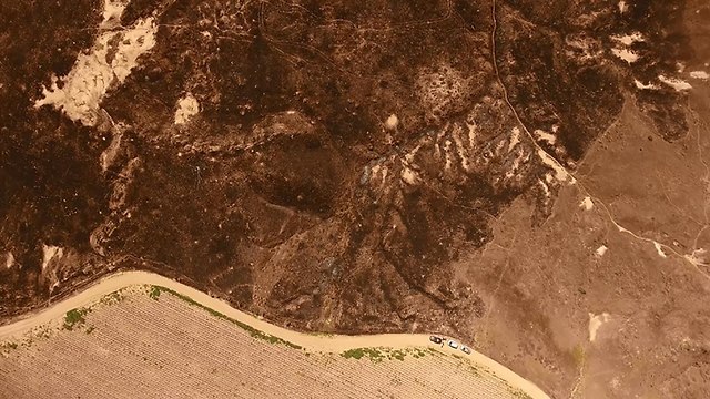 שטחים שרופים בבארי (צילום: Droneimagebank )