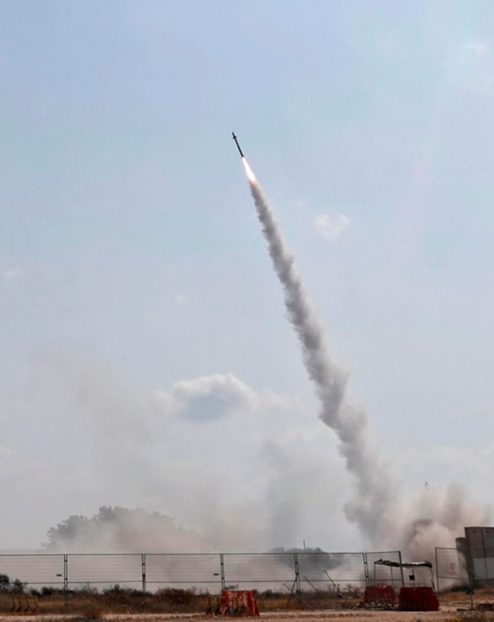Iron Dome interception missile in Ashkelon, Tuesday (Photo: AFP)
