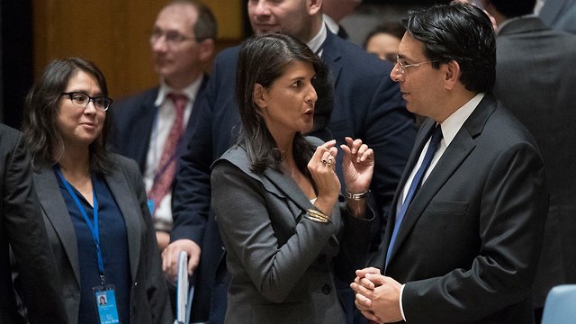 US Ambassador to the UN Nikki Haley with Israel's Ambassador to the UN Danny Danon (Photo: AP)