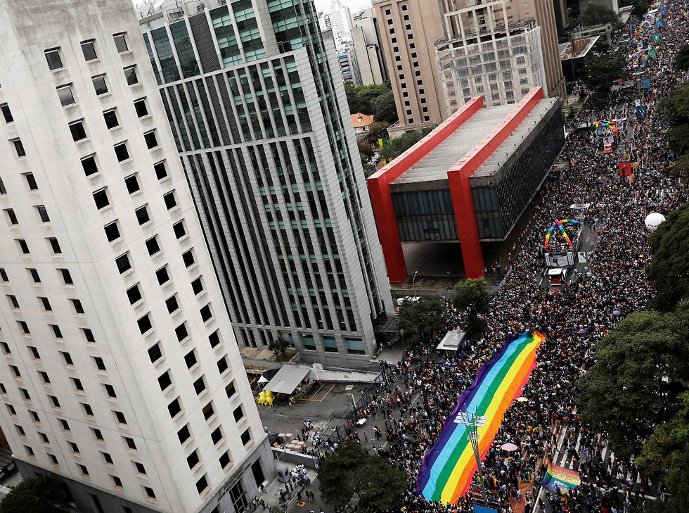 מצעד הגאווה בברזיל (צילום: רויטרס)