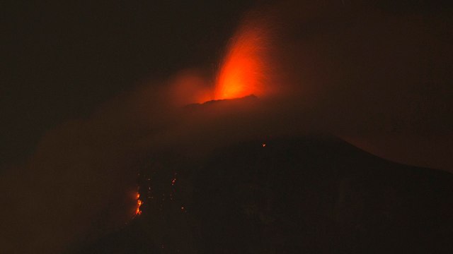 גואטמלה הר געש התפרץ פואגו (צילום: AP)