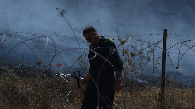 С израильской стороны границы все горит. Фото: Ави Роках