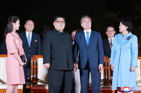 בביקור בדרום קוריאה, 2018 (צילום: AFP)