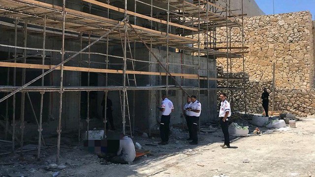 תאונת עבודה באתר בנייה בנצרת עילית (צילום: רשאד אמיר דוברות מד
