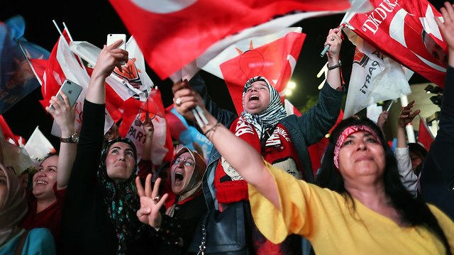 טורקיה בחירות רג'פ טאיפ ארדואן ניצח (צילום: EPA)