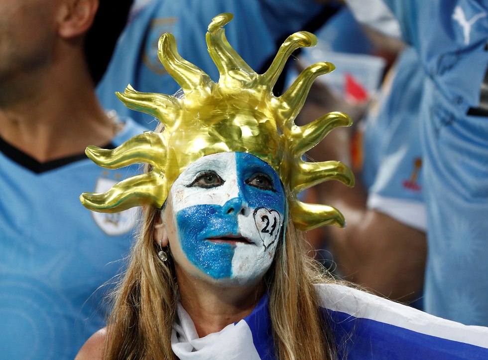 אוהדת נבחרת אורוגוואי (צילום: רויטרס)