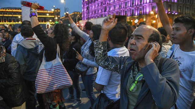 תומכיו של אוברדור חוגגים את ניצחונו (צילום: AFP)