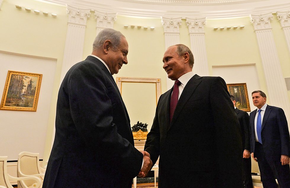 Нетаниягу и Путин в Москве, 11 июля. Фото: Коби Гидеон/ЛААМ