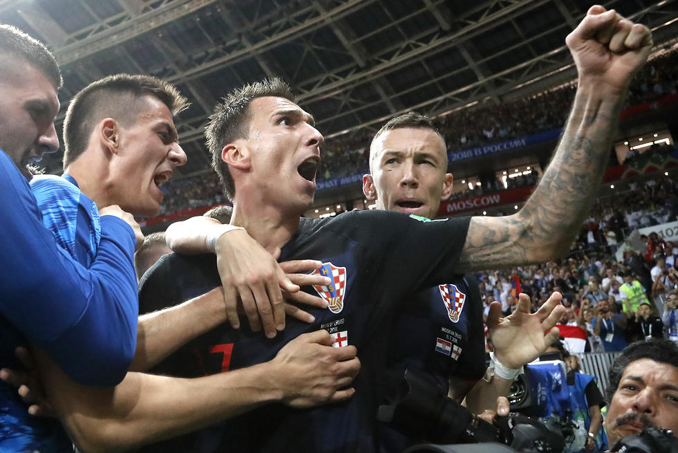 קרואטיה נגד אנגליה (צילום: AFP)