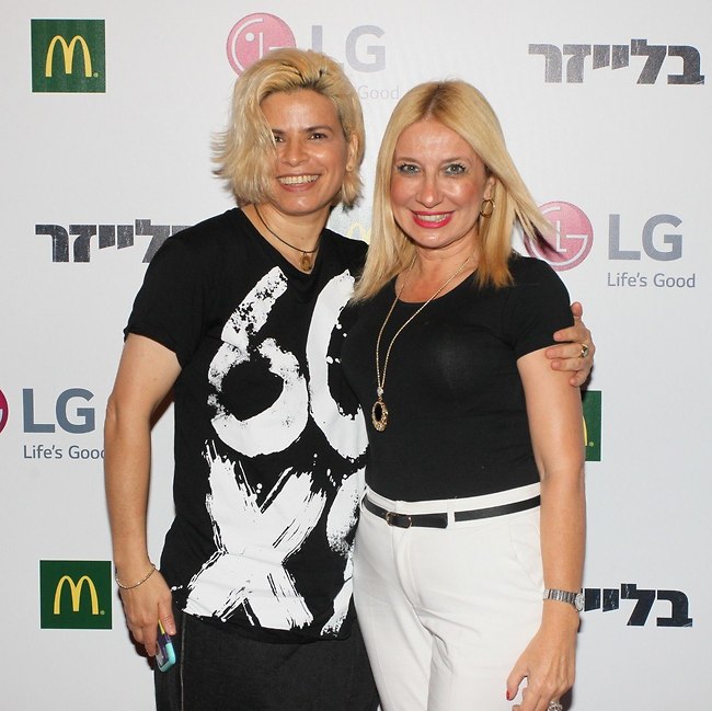 הכי כיף מונדיאל! סילבי ז'אן ובת הזוג (צילום: ראובן שניידר) הכי כיף מונדיאל! סילבי ז'אן ובת הזוג (צילום: ראובן שניידר)