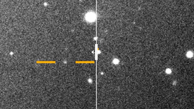 הזיזו את המחיצה ימינה ושמאלה כדי לראות את תנועתו של ולטודו (בין הפסים הצהובים) ביחס לכוכבים ברקע (איור: מכון קרנגי)