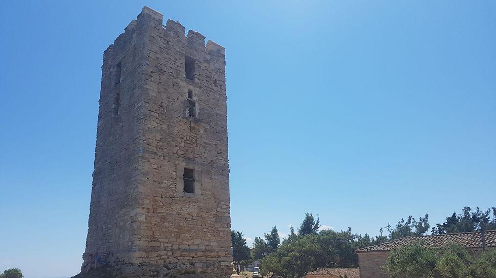 יוון חלקידיקי מגדל שמירה מצודה (נעם גיל)