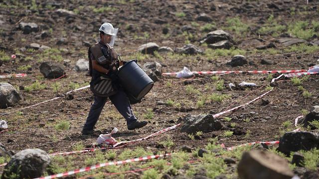 פיצוץ מוקשים ברמת הגולן  (צילום: דוברות משרד הביטחון )