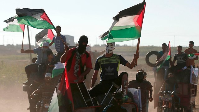 Riots in Gaza (Photo: AFP)