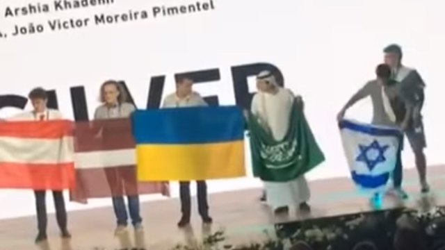 בורח מ דגל ישראל ל דגל איראן אולימפיאדת הכימיה ()