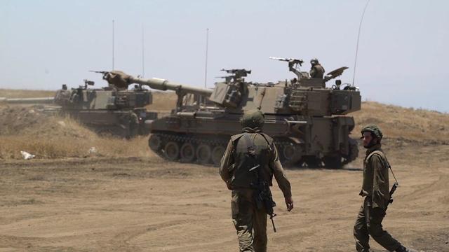 Израильская самоходная артиллерия на границе с Сирией. Фото: пресс-служба ЦАХАЛа