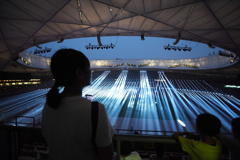 אצטדיון קן הציפור בייג'ינג עשור לאולימפיאדת 2008 ב סין (צילום: AFP)