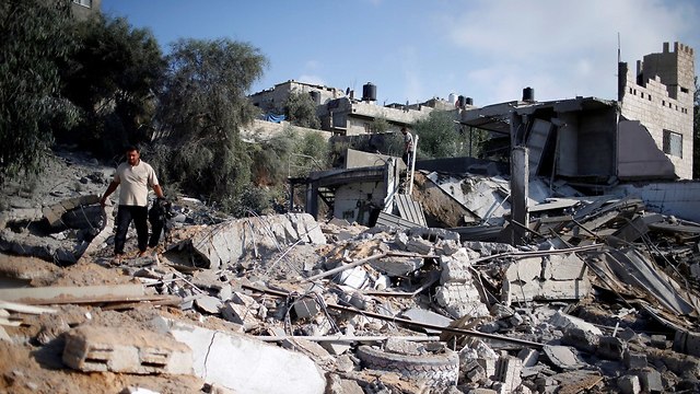 נזק בתים ב רצועת עזה לאחר הפצצה הפצצות תקיפה תקיפות צה